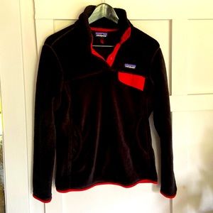 Patagonia Black and Red Pullover Size M
